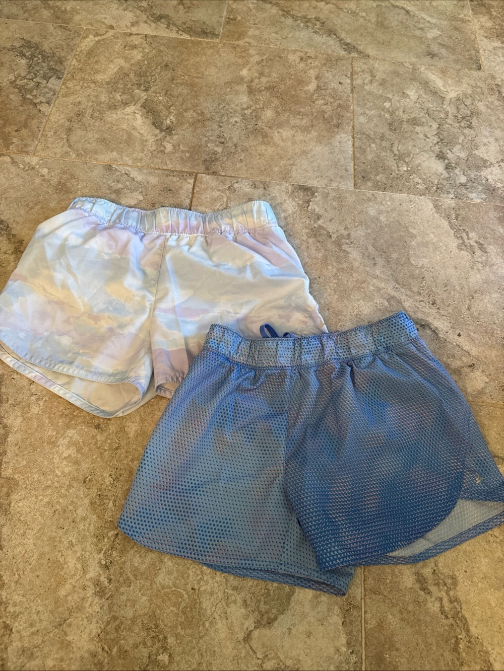 2 Old Navy Girls active shorts dolphin hem running shorts size large 10/12